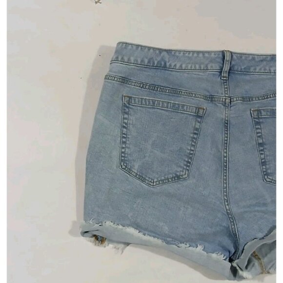 Torrid Mid Rise Mid Jean Shorts Cutoffs Size 22 Light Wash Vintage Stretch - Picture 9 of 9